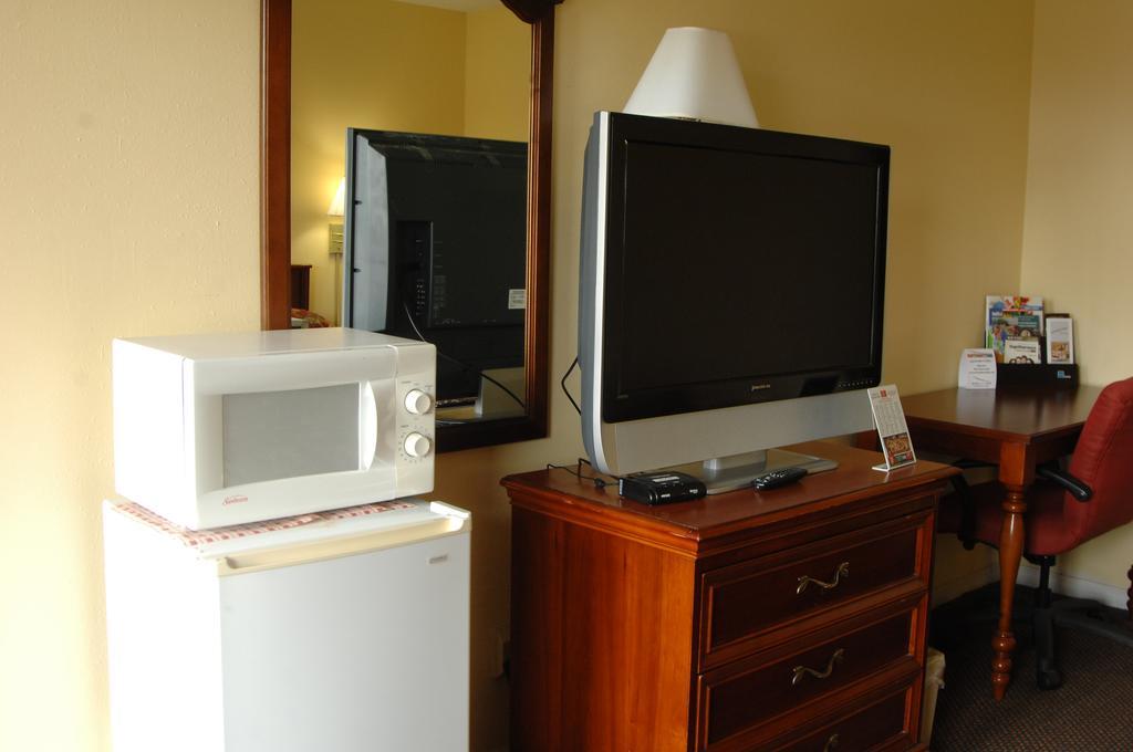 Red Carpet Inn Oxford Εξωτερικό φωτογραφία